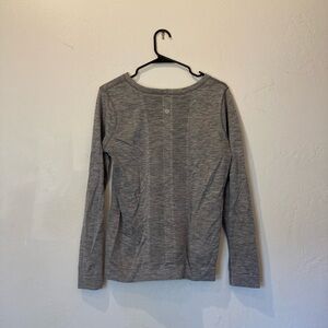 Lululemon long sleeve